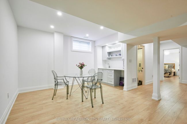 35 Heber Down Cres, House other with 5 bedrooms, 5 bathrooms and 6 parking in Whitby ON | Image 38
