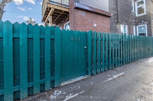 main-floor-unit-633 Ossington Ave, Toronto, ON, M6G3T6 | Card Image