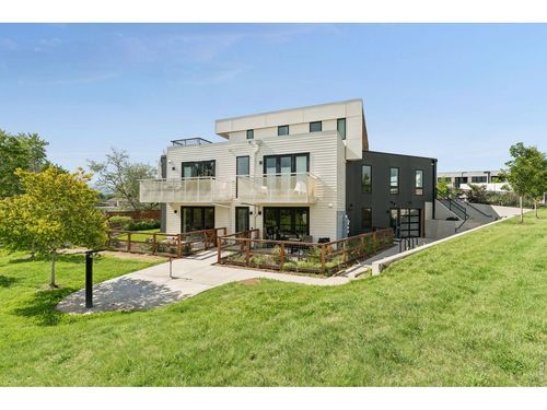 d-102-3261 Airport Rd, Boulder, CO, 80301-2262 | Card Image