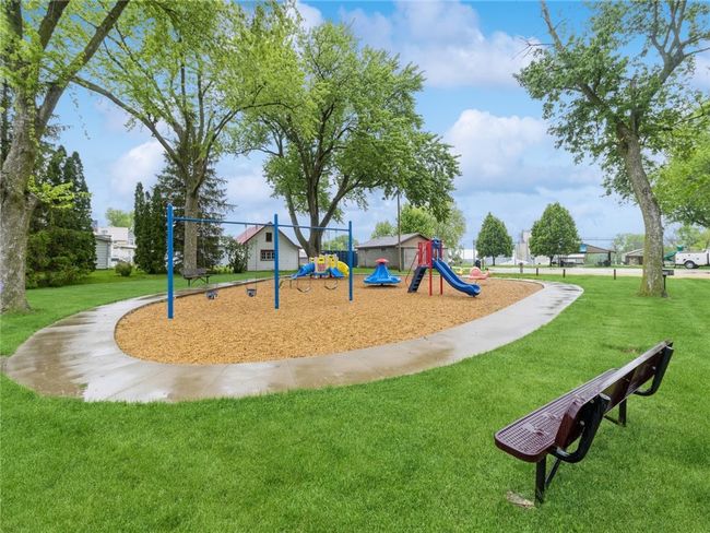 1012 Madison Dr, Home with 0 bedrooms, 0 bathrooms and null parking in Adair IA | Image 26