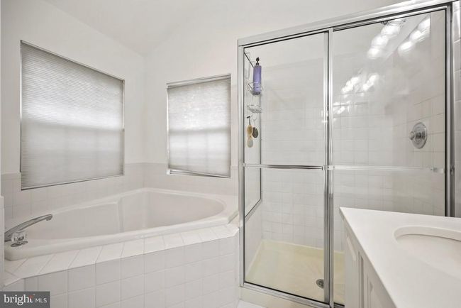 18 Navesink Dr, House other with 4 bedrooms, 3 bathrooms and null parking in Pennington NJ | Image 29
