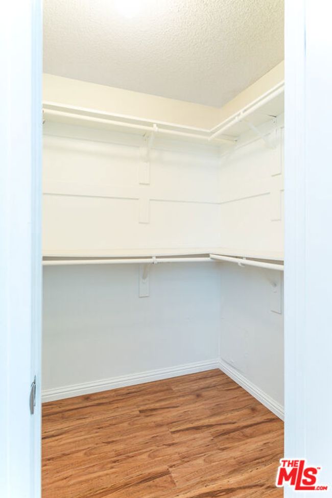 11 - 910 19 Th St, Condo with 3 bedrooms, 3 bathrooms and 2 parking in Santa Monica CA | Image 20