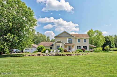 672 Lakeview Rd, Broadalbin, NY, 12025-2207 | Card Image