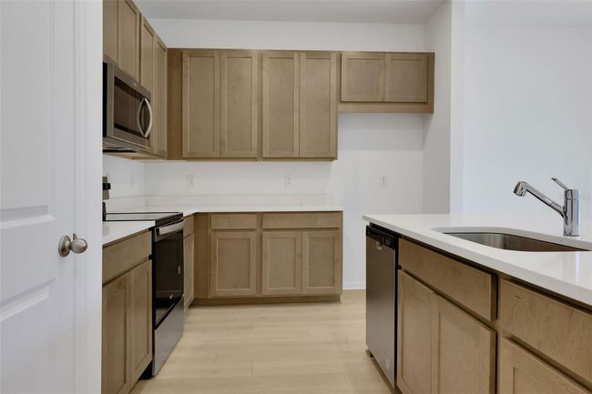 2950 Supermarine Loop, House other with 4 bedrooms, 2 bathrooms and null parking in TAVARES FL | Image 15