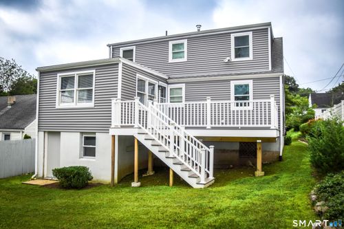 7 Peter St, Norwalk, CT, 06851-5316 | Card Image