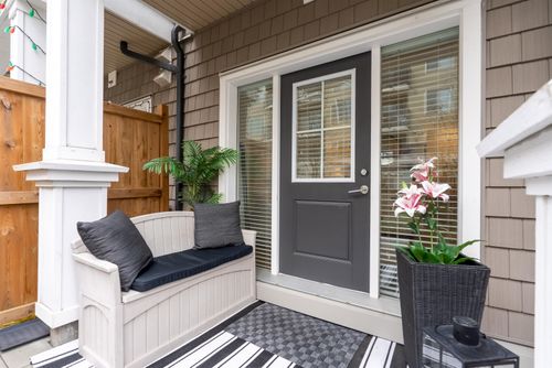 83-20487 65 Ave, Langley, BC, V2Y3K8 | Card Image