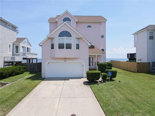 121 Grand View Dr, Hampton, VA, 23664-1954 | Card Image