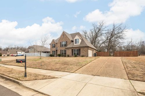 7313 Shadow Run Ln, Bartlett, TN, 38002-5994 | Card Image