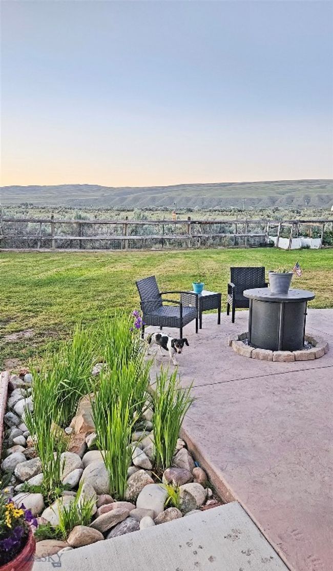 back patio | Image 29