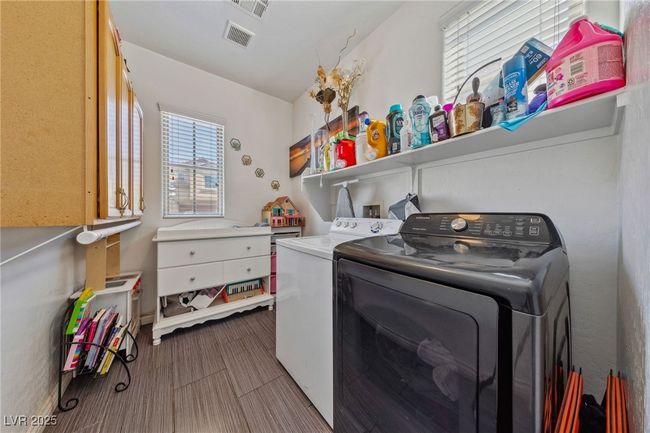 6409 Dundock Ave, House other with 4 bedrooms, 3 bathrooms and null parking in Las Vegas NV | Image 24