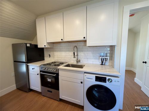 183 Franklin St, Northvale, NJ, 07647-2153 | Card Image