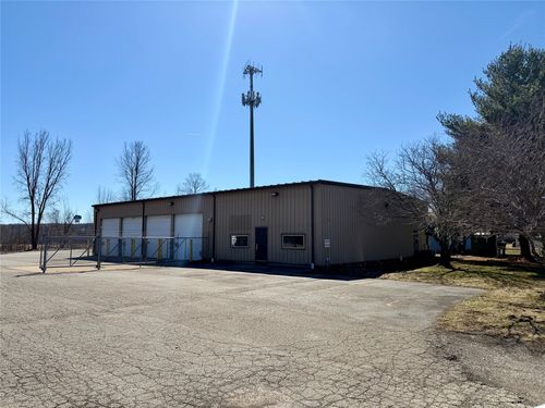 280 Pennbriar Dr, Erie, PA, 16509-6611 | Card Image