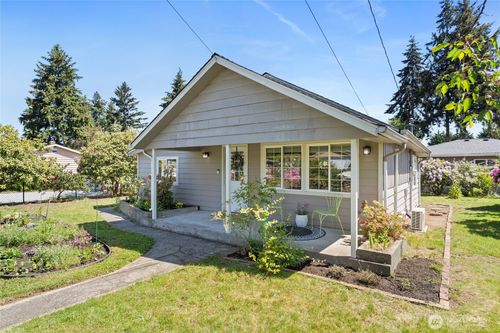 12022 2nd Ave Sw, Burien, WA, 98146-2933 | Card Image