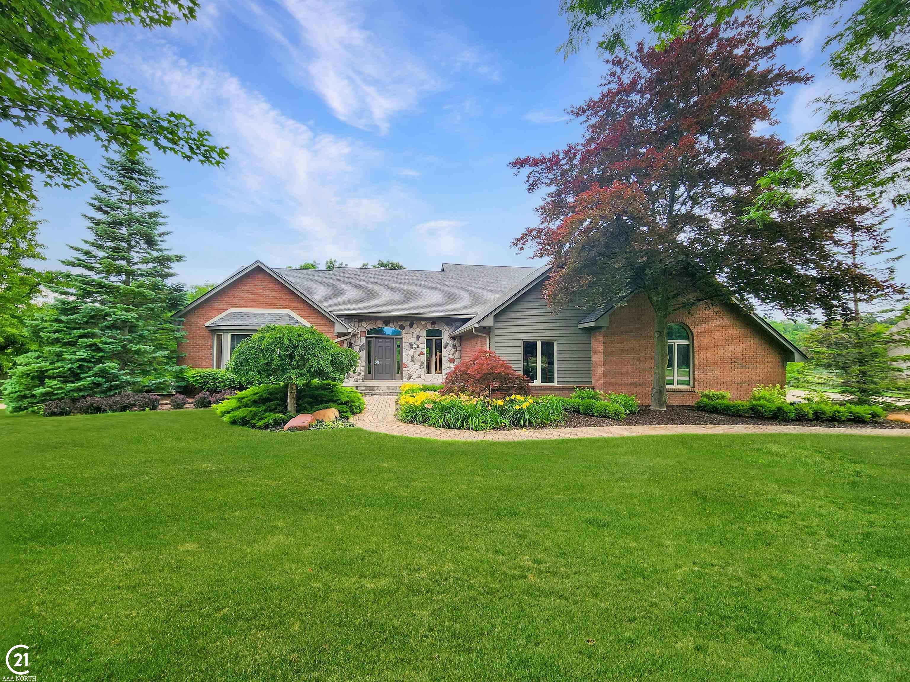 Frampton Dr, Washington, MI 48095