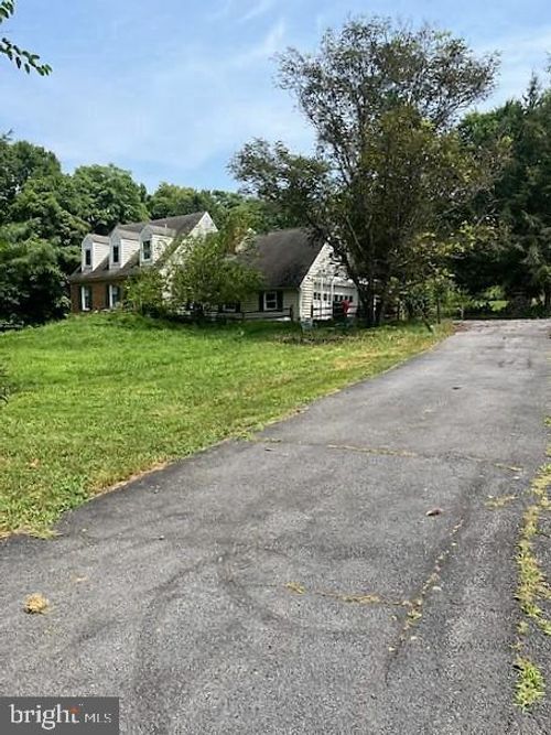 51 Moore Ln, Falling Waters, WV, 25419-7093 | Card Image