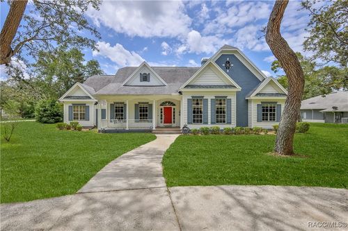 7512 Oak Tree Ln, SPRING HILL, FL, 34607-2325 | Card Image