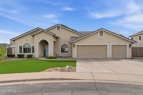 823 N Hill Cir, Mesa, AZ, 85203-5830 | Card Image