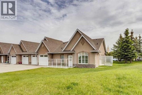 4-20 River Heights View, Cochrane, AB, T4C0M9 | Card Image