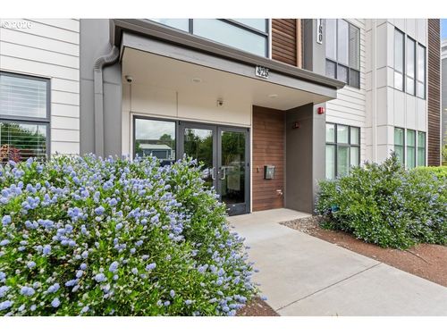 103-425 Ne Bryant St, Portland, OR, 97211-2905 | Card Image