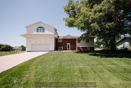 3454 Schroeder Ave, Grand Island, NE, 68803-6529 | Card Image