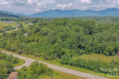 130 Old Candler Town Rd, Candler, NC, 28715-8722 | Card Image