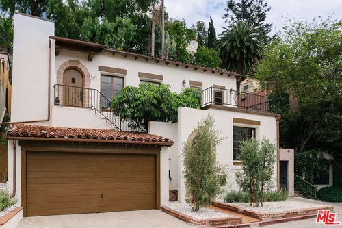 2050 N Las Palmas Avenue, Los Angeles, CA, 90068 | Card Image