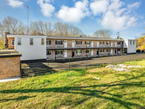 apt-16-44 Highland St, Highland Park, MI, 48203-5806 | Card Image