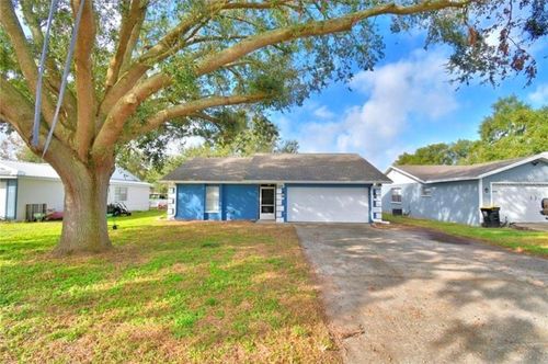 7504 Willow Wisp Dr E, LAKELAND, FL, 33810-4413 | Card Image
