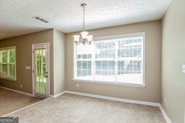 930 Stonemill Mnr, House other with 4 bedrooms, 3 bathrooms and null parking in Lithonia GA | Image 6