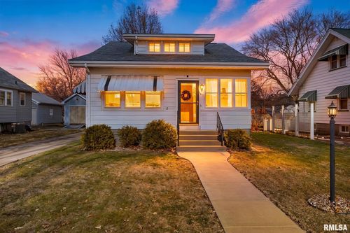 2617 W Kenwood Ave, West Peoria, IL, 61604-4926 | Card Image