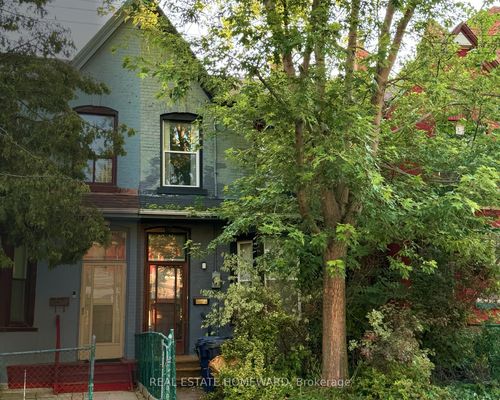 118 Huron St, Toronto, ON, M5T2B2 | Card Image