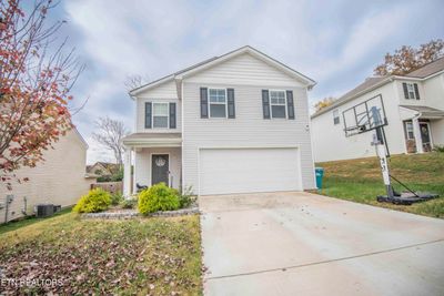 8021 Free Range Lane, House other with 4 bedrooms, 2 bathrooms and null parking in Knoxville TN | Image 1