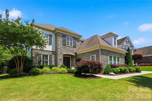 2082 Tatton Hall Rd, Fort Mill, SC, 29715-0019 | Card Image