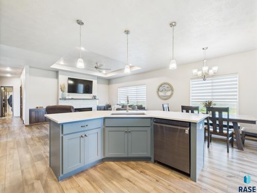 905 N Juniper St, Lennox, SD, 57039-2388 | Card Image