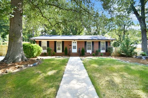 3612 Winterfield Pl, Charlotte, NC, 28205-5923 | Card Image