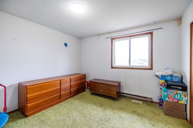 940 Portage Rd, House other with 4 bedrooms, 2 bathrooms and 10 parking in Kirkfield ON | Image 15