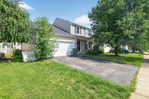 420 Belfair Dr, Galloway, OH, 43119-8213 | Card Image