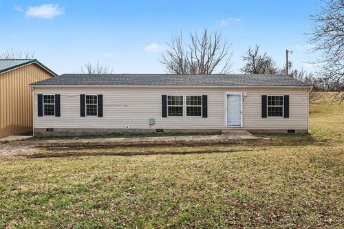 39 Greenwood Portland Rd, Demossville, KY, 41033-9339 | Card Image