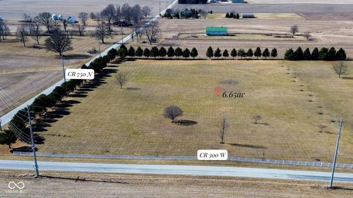 7548 N County Road 300 W, Lizton, IN, 46149-9604 | Card Image