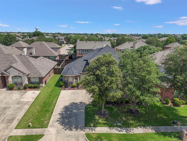 Aerial perspective of suburban area | Image 32
