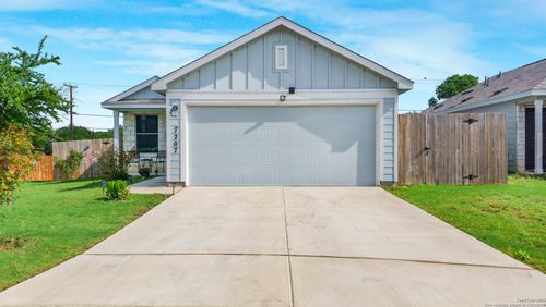 7207 Rosada Way, San Antonio, TX, 78218-2840 | Card Image