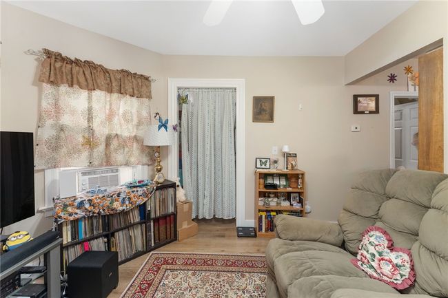 49 Seamans St, Home with 4 bedrooms, 2 bathrooms and 3 parking in Providence RI | Image 4