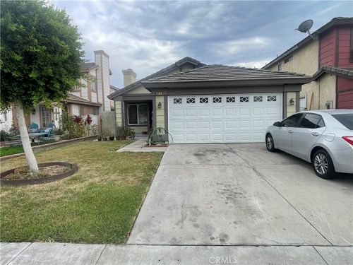 1912 W Quartermaster St, Colton, CA, 92324-6627 | Card Image