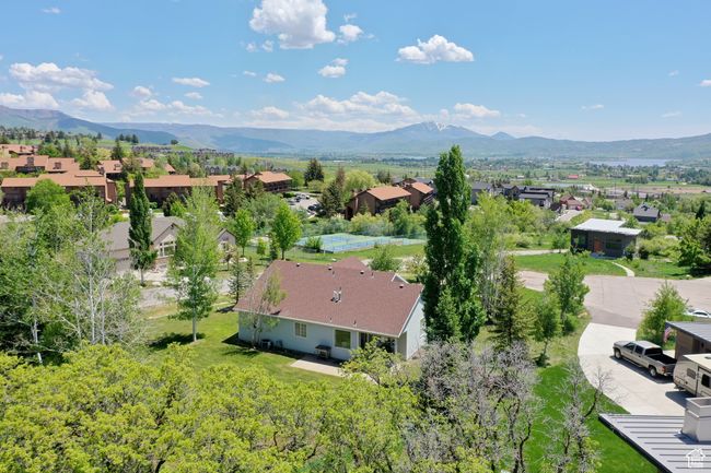 Birds eye view of property featuring a residential view and a mountain view | Image 31