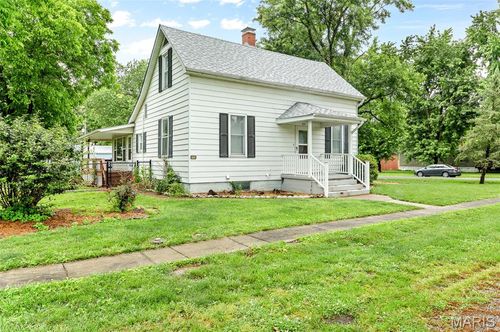 426 N Nebraska St, Marine, IL, 62061-1321 | Card Image