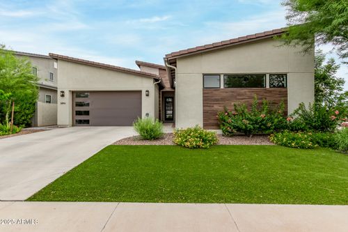 3894 W Brass Ln, San Tan Valley, AZ, 85144-3884 | Card Image