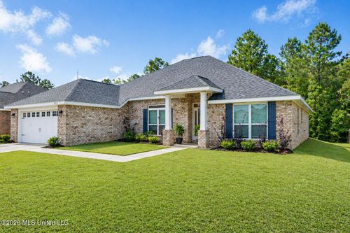 6223 Roxanne Way, Biloxi, MS, 39532-4541 | Card Image