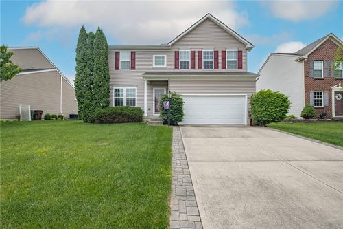 2731 Laurelwood Ct, Beavercreek, OH, 45431-8571 | Card Image