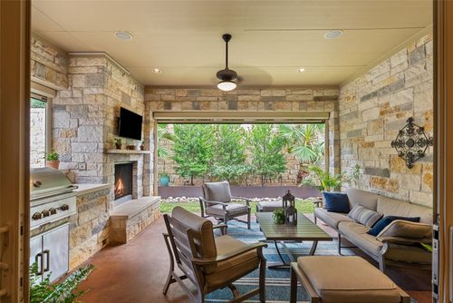 122 Feritti Dr, Austin, TX, 78734-5075 | Card Image