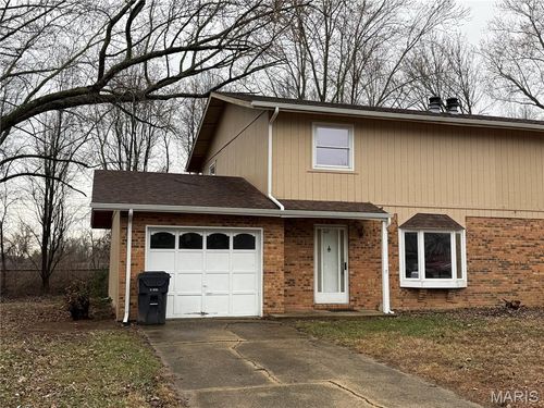 3339 Dovershire Dr, Belleville, IL, 62221-6668 | Card Image